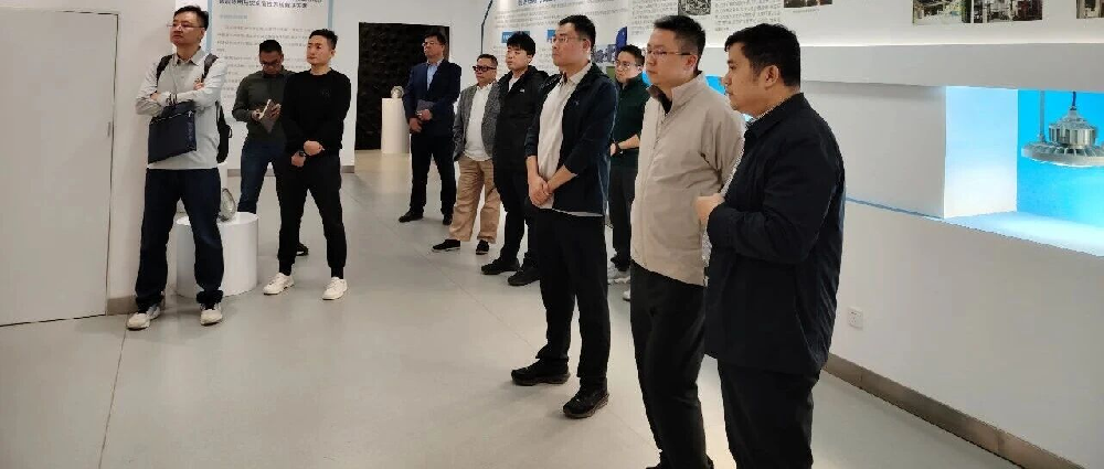 北京市大兴区清源街道领导班子一行莅临华鼎伟业参观考察，京鲁合谱发展新篇章